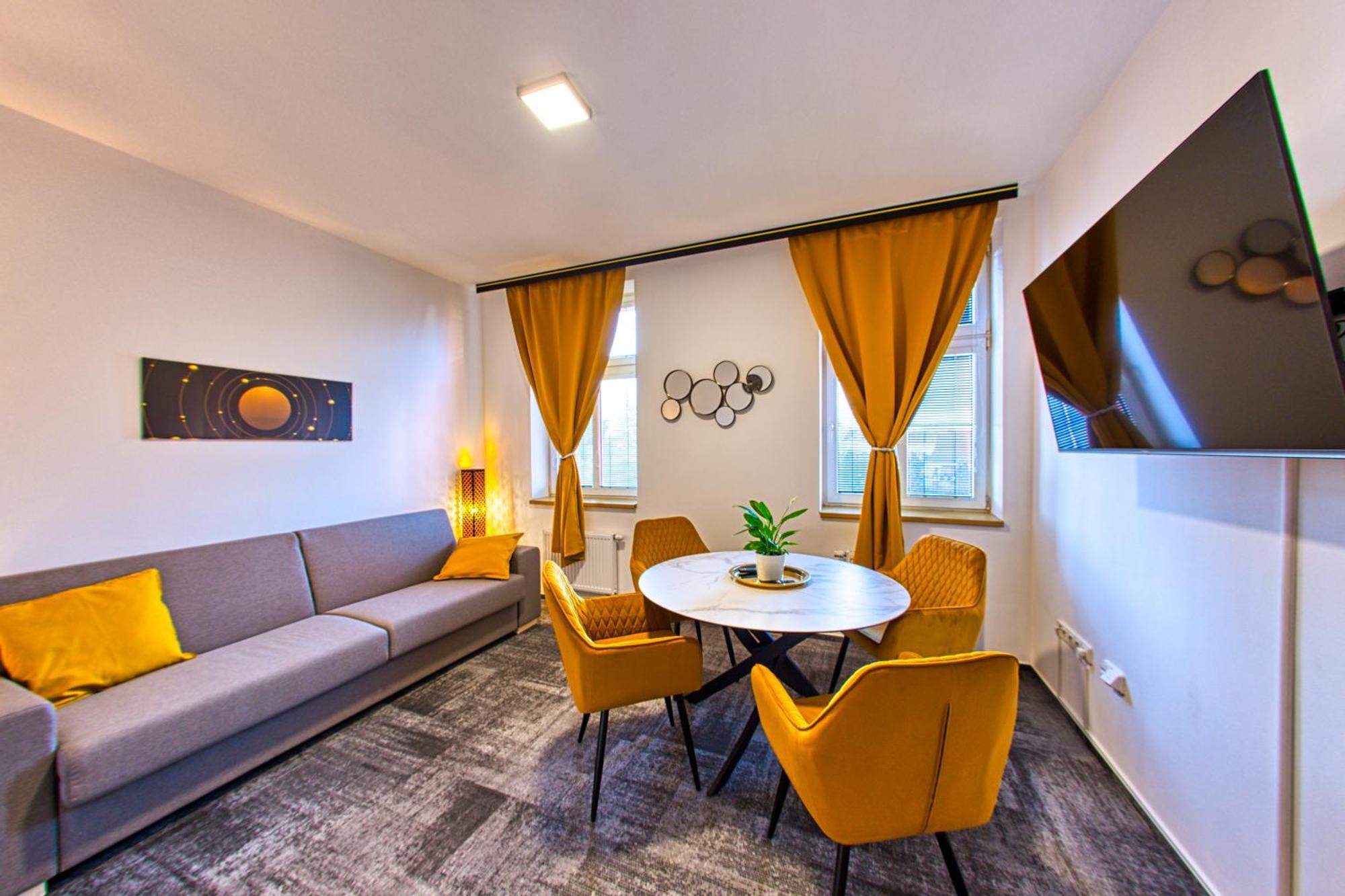 Narodni Dum Podborany Hotell Exteriör bild